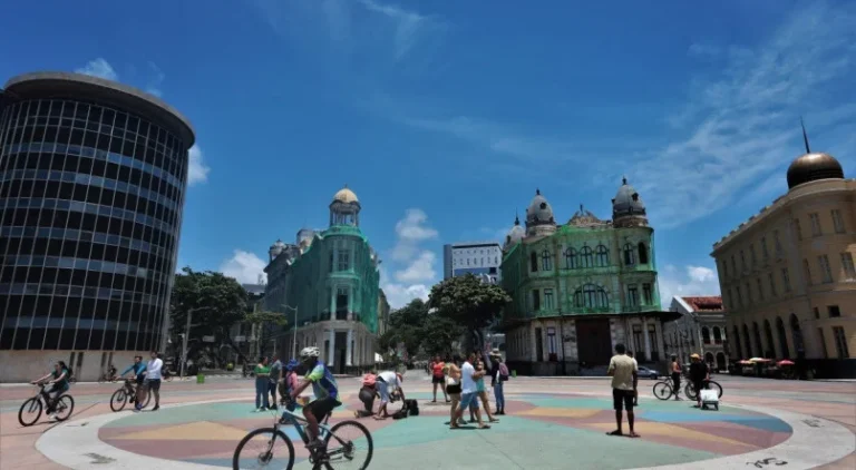 Recife implementará leitores de placas para combater insegurança no centro da cidade